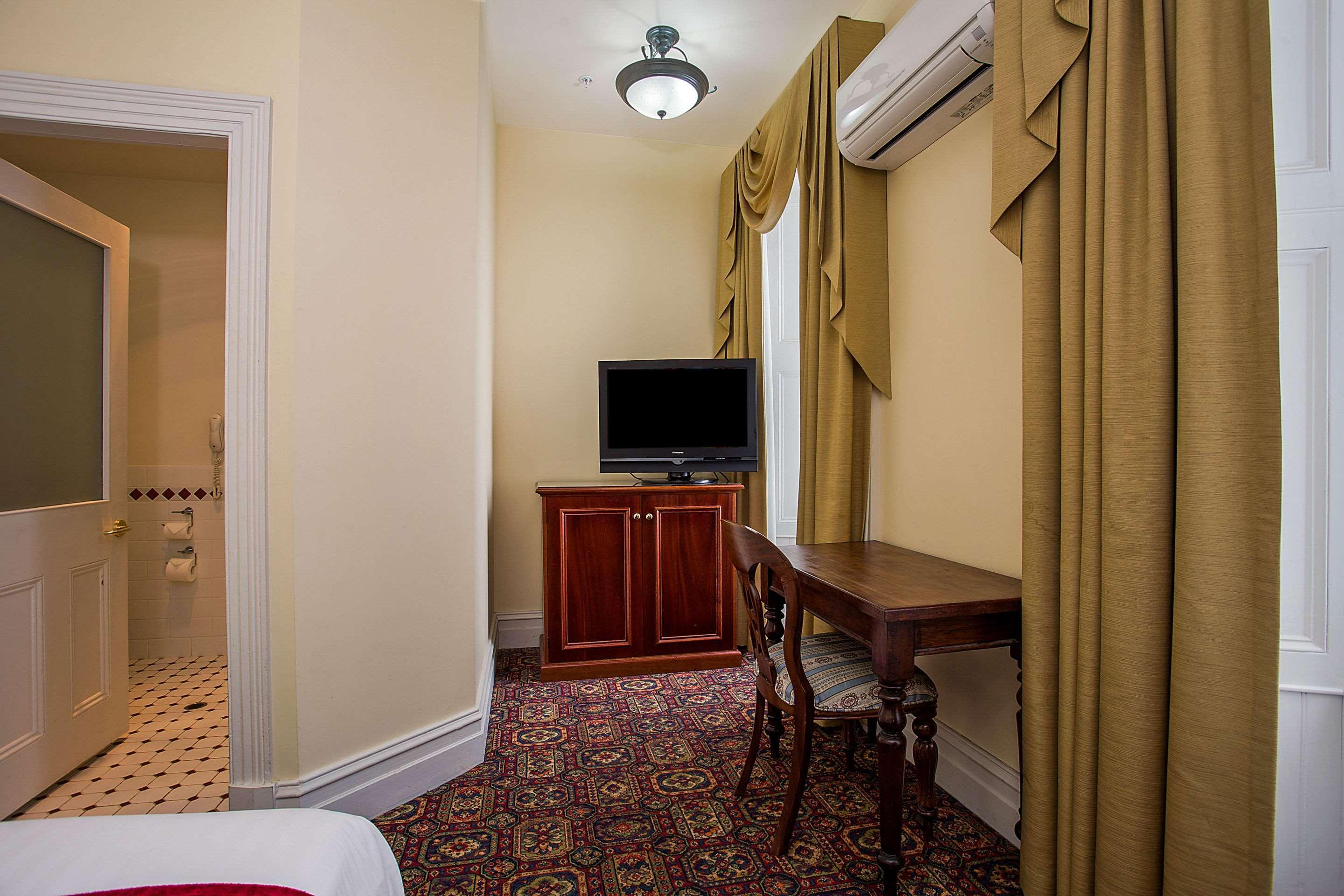 Quality Hotel Bentinck Portland Exterior foto